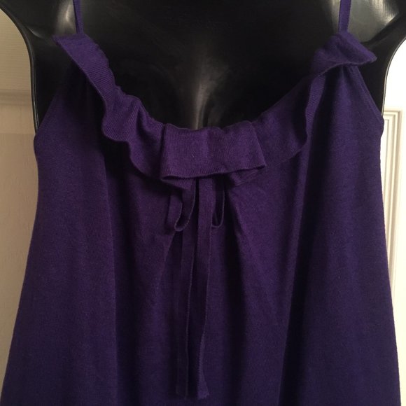 BCBGMaxAzria Ruffled Neck Trim knit Tunic Jersey rayon and silk - Picture 9 of 10